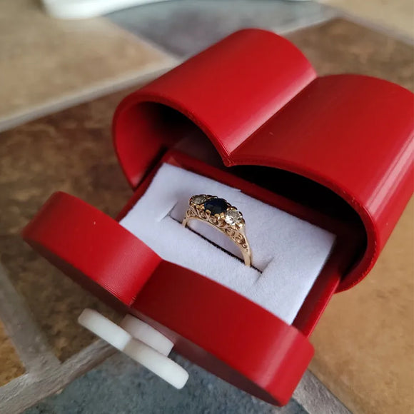 Mini Size Cute Heart-Shaped Jewelry Box (Single Drawer) Red and White