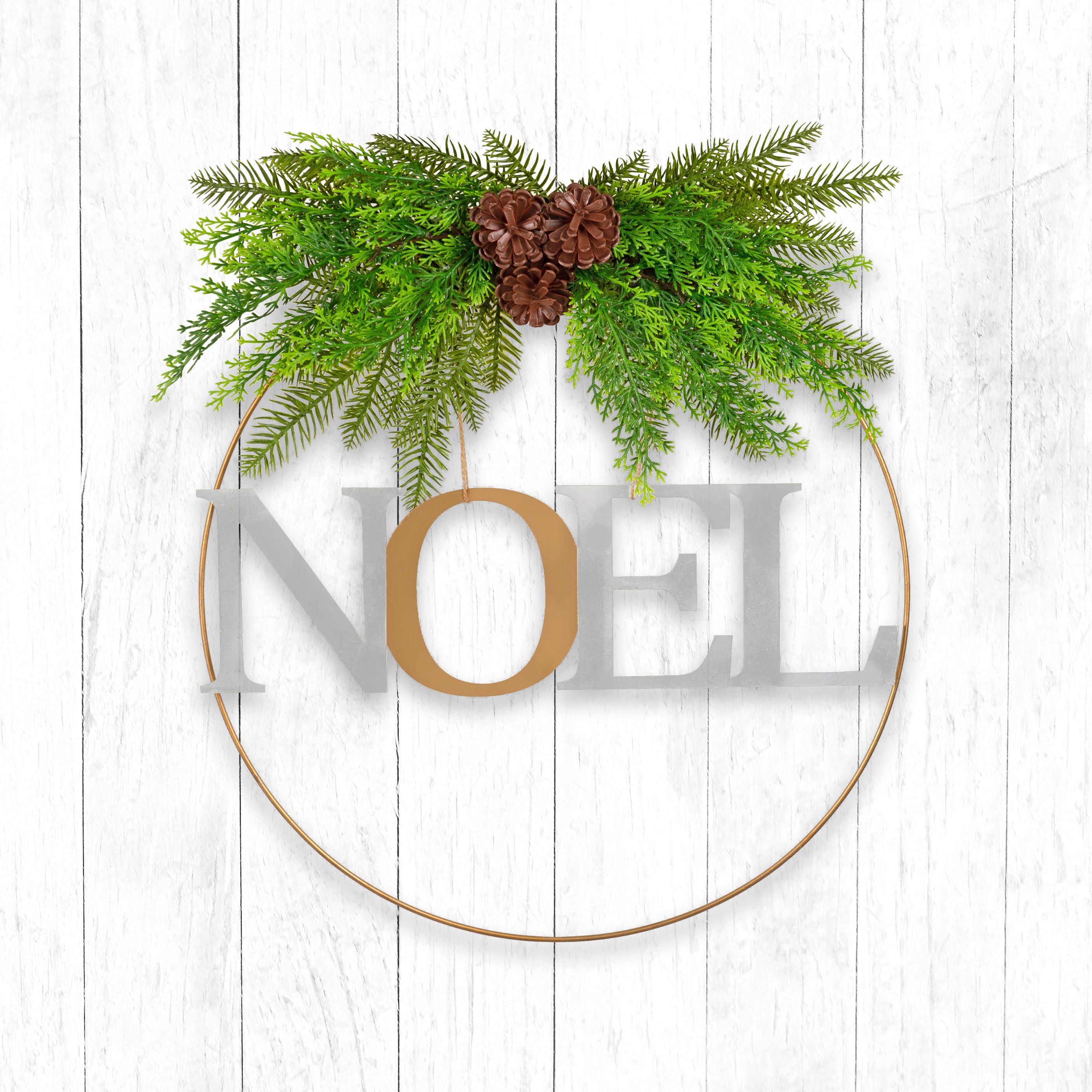 Santa's Helper Noel Christmas Wreath Charming Seasonal Touch 50CM - 0