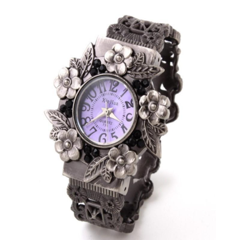 Flower Embossed Retro Bracelet Watch - Women Quartz - Pink