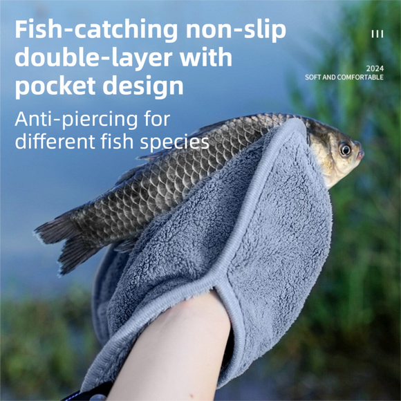 2 Pack Microfibre Fishing Towel with Overlapping Pocket & Carabiner Clip - 24 x 24cm Thickened Absorbent Fish Handling Cloth for Lure Fishing and Outdoor Angling