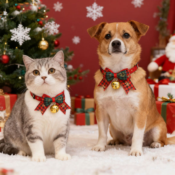2 PCS Red Pet Christmas Bow Collar with Bell- 45-78 cm Adjustable Festive Bowtie Neck Collar for Cats and Dogs, Cute Holiday Party Decoration Accessory