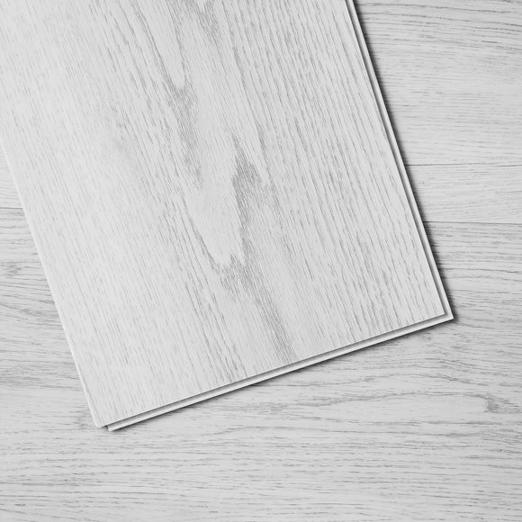 VEVORrlocking Vinyl Floor Tiles 48 x 7.3 inch, 10 Tiles 5.5mm Thick Snap Together, Light Gray Wood Grain DIY Flooring for Kitchen, Dining Room, Bedrooms & Bathrooms, Easy for Home Decor
