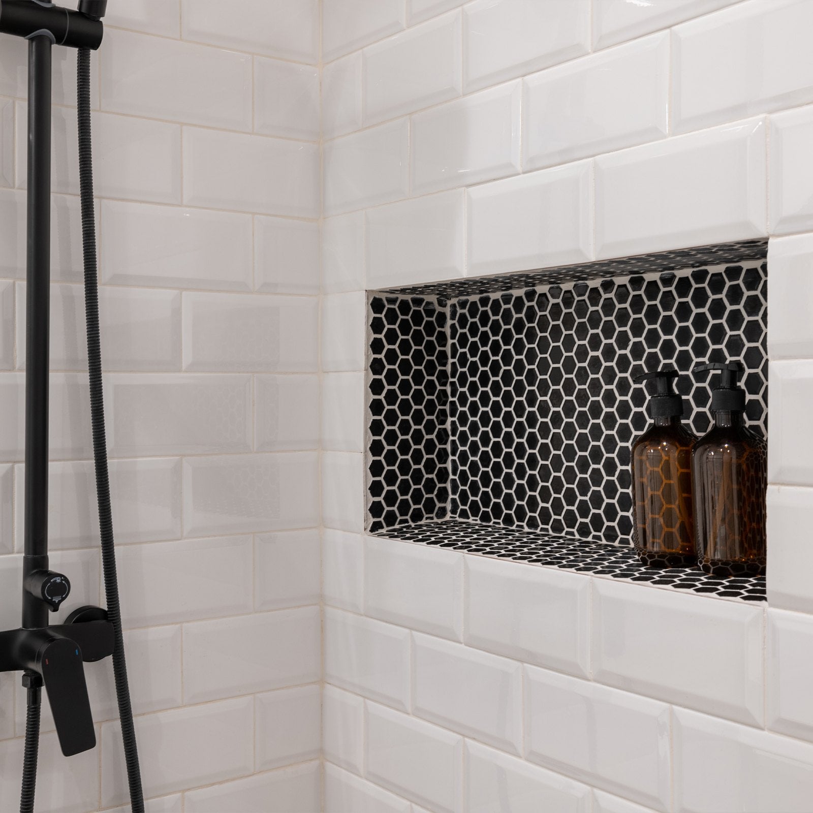 VEVOR Shower Niche 40.6 x 50.8 x 10.2 cm Recessed Wall Divider Shelf Bathroom