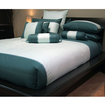 Orient Sense Petra Quilt Cover Set - Queen - RnR Galore