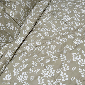 Hotel Living 3 Pce Light Weight Comforter Set Queen/King Corbett Floral Outlines - 0