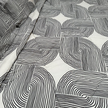 Hotel Living 3 Pce Light Weight Comforter Set Queen/King Oscar Curves - 0