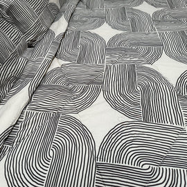 Hotel Living 3 Pce Light Weight Comforter Set Queen/King Oscar Curves - RnR Galore